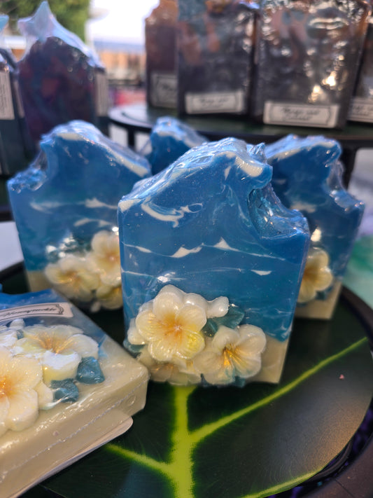 Tropical Honeysuckle